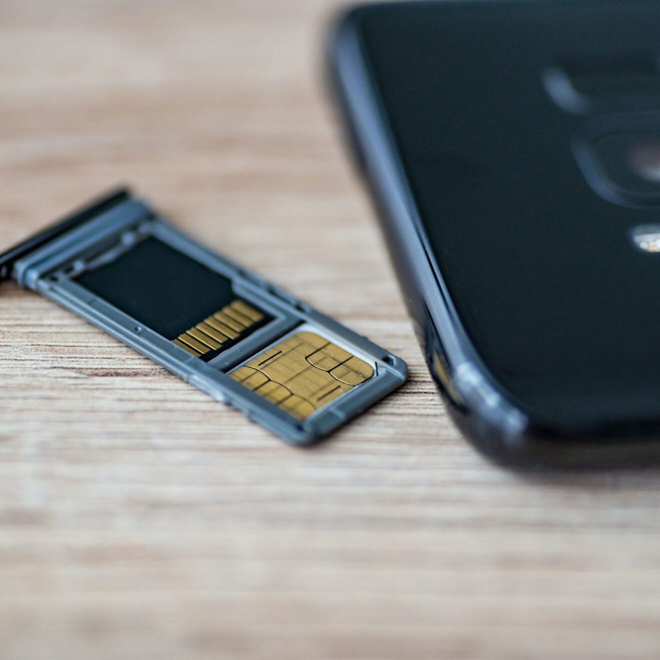 Why Won't My Phone Download Pictures? [Answered] AndroidSRC