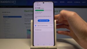 How to check the memory on Samsung Android 4.2