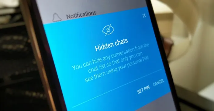 Hidden Chats